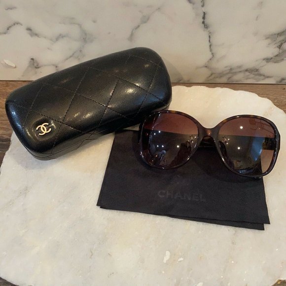 CHANEL Brown Tortoise Round Frame Sunglasses - Picture 1 of 11